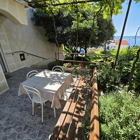 Casa de hóspedes Leo 1 Nv - For 2 Persons With Bathroom And Balcony Novi Vinodolski